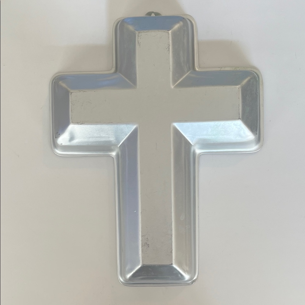 Vintage Wilton Large Cross Cale Pan 502-2502 Communion Baptism Religious
